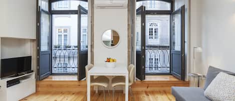 Estudio superior, vista a la ciudad | Vista desde la habitación