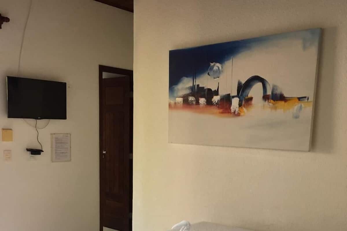 Double Chalet | Minibar, free WiFi, bed sheets