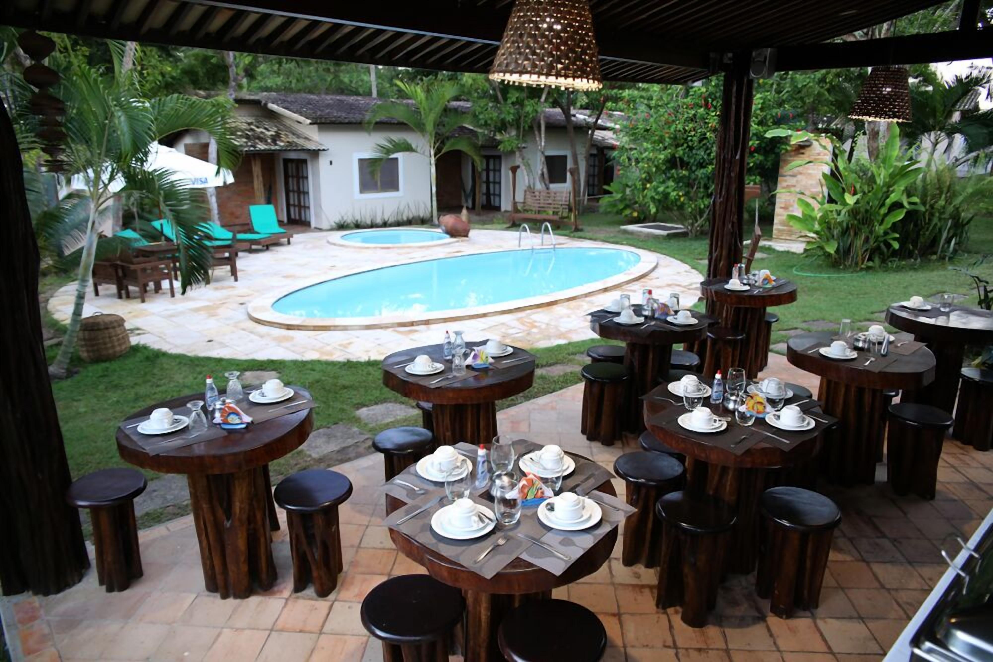 Café da manhã com buffet todos os dias mediante uma taxa