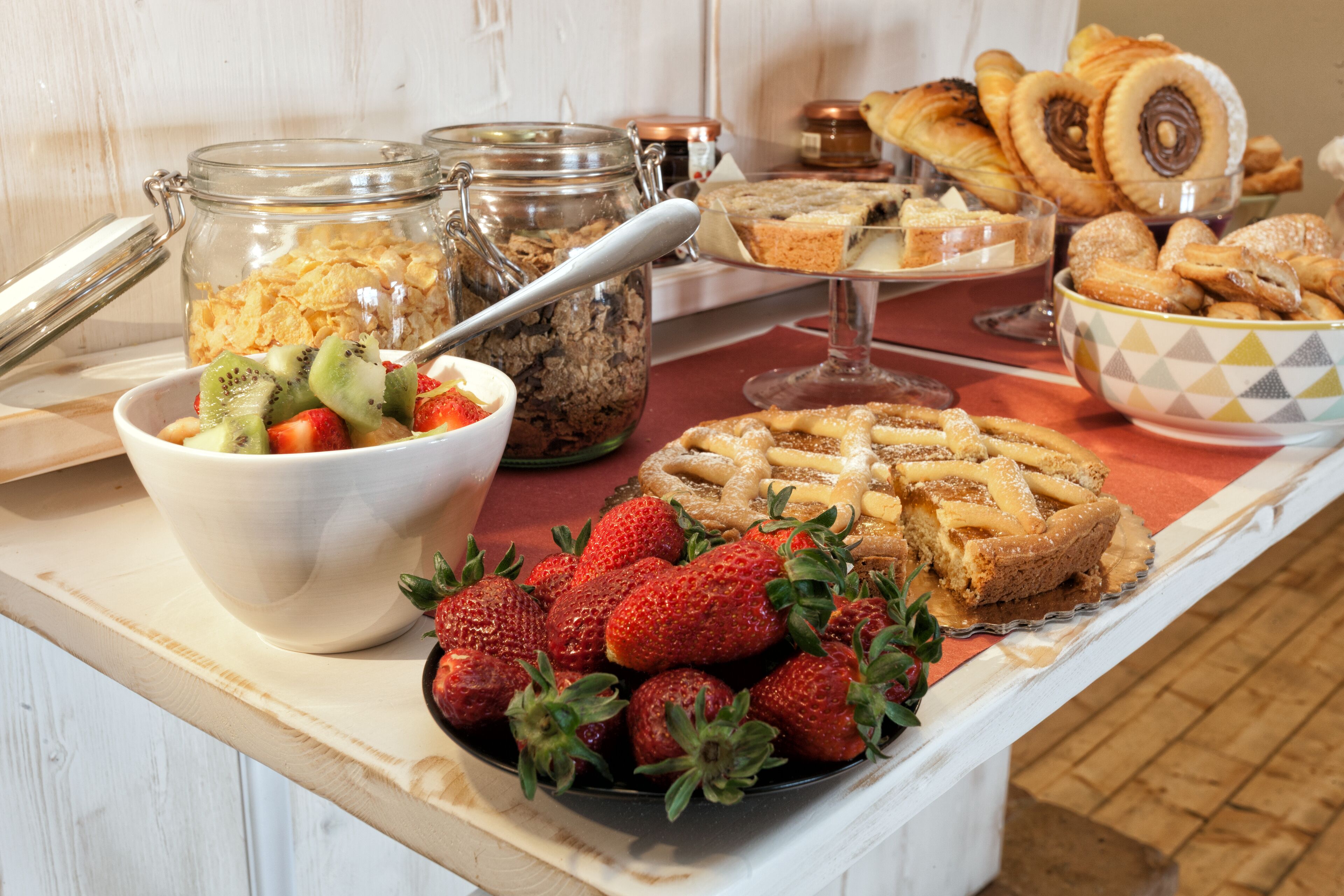 Tägliches inbegriffenes Frühstücksbuffet