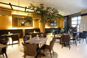 Interior - RedDoorz Blok M (Jakarta)