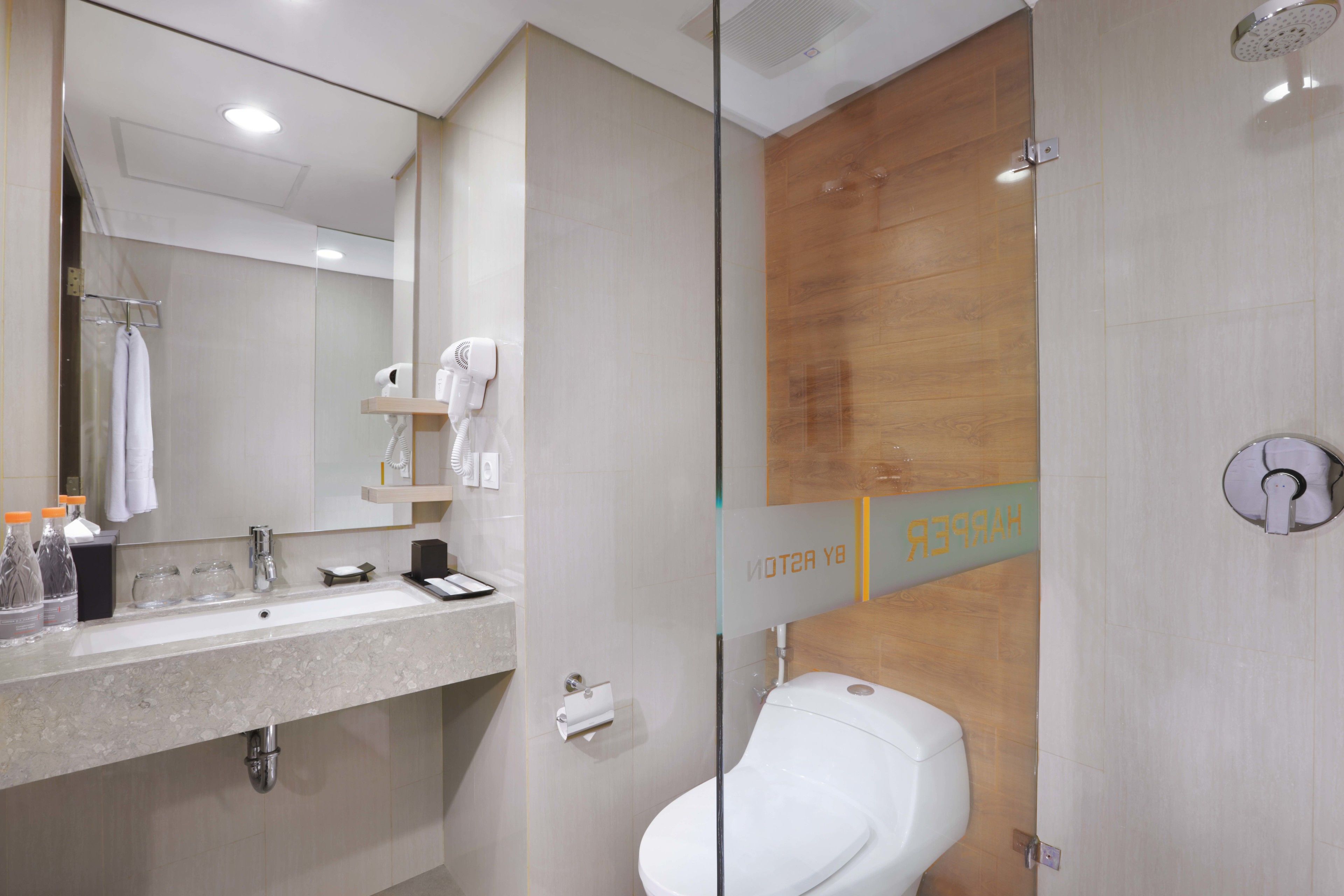 superior room, 1 double bed | bathroom | rainfall showerhead, free toiletries, hair dryer, slippers