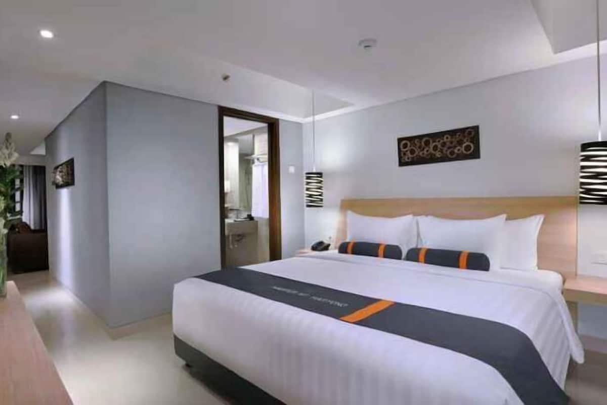 1 bedroom, minibar, in-room safe, desk