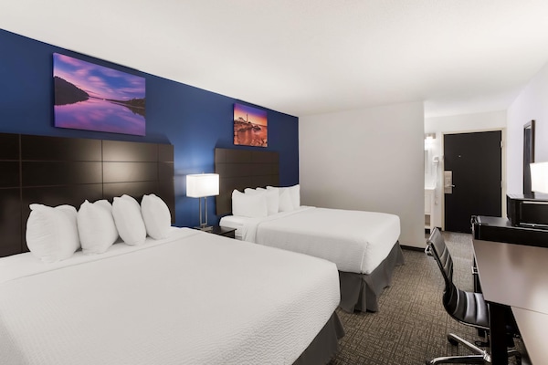 Pillowtop beds, desk, laptop workspace, iron/ironing board