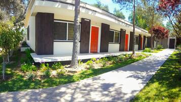 Premium bedding, soundproofing, iron/ironing board, rollaway beds