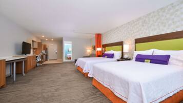 Edredons de pluma, cofres nos quartos, cortinas blackout