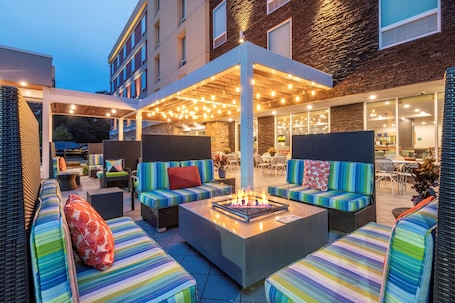 Exterior. Home2Suites by Hilton Dupont, WA