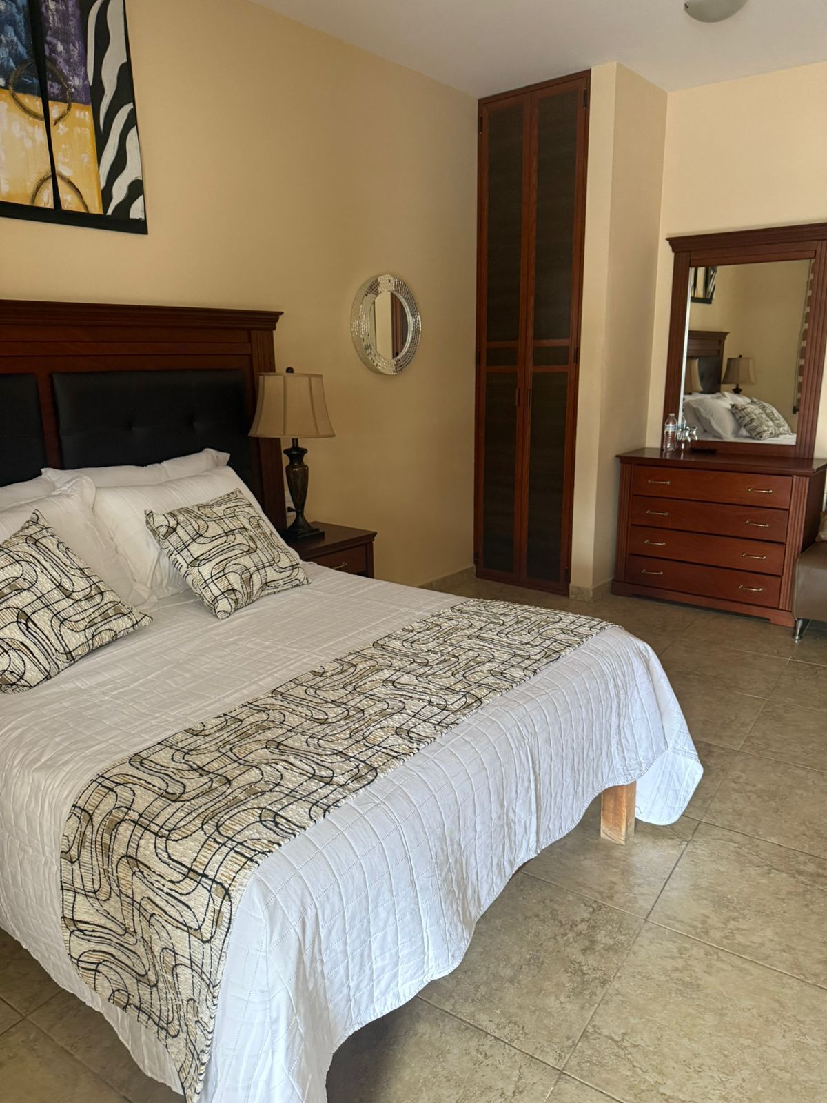 Traditional Room | Rollaway beds, free WiFi, bed sheets