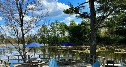 Aqua Aire Inn & Suites