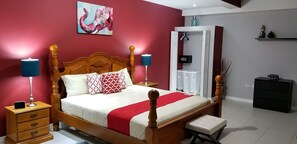 Apartamento ejecutivo, 1 habitación, cocina, en esquina | 1 dormitorio, sábanas de algodón egipcio, caja fuerte