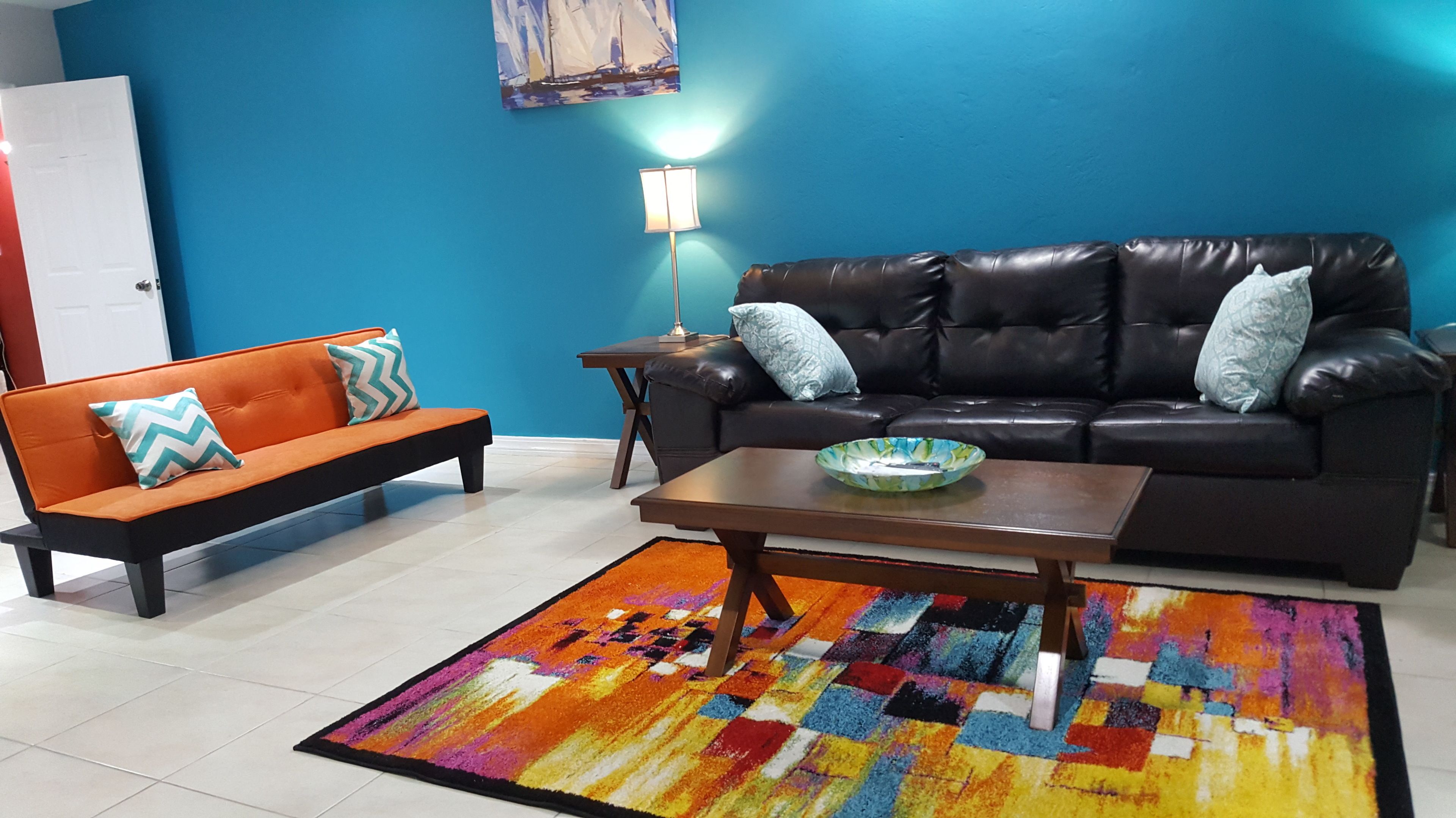 Televisión de pantalla plana, reproductor de DVD