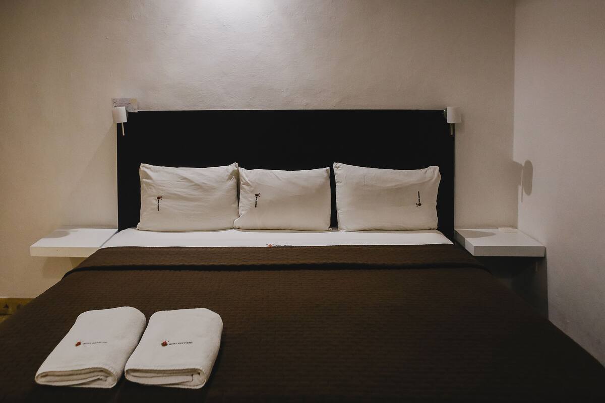 1 habitación, wifi gratis y ropa de cama