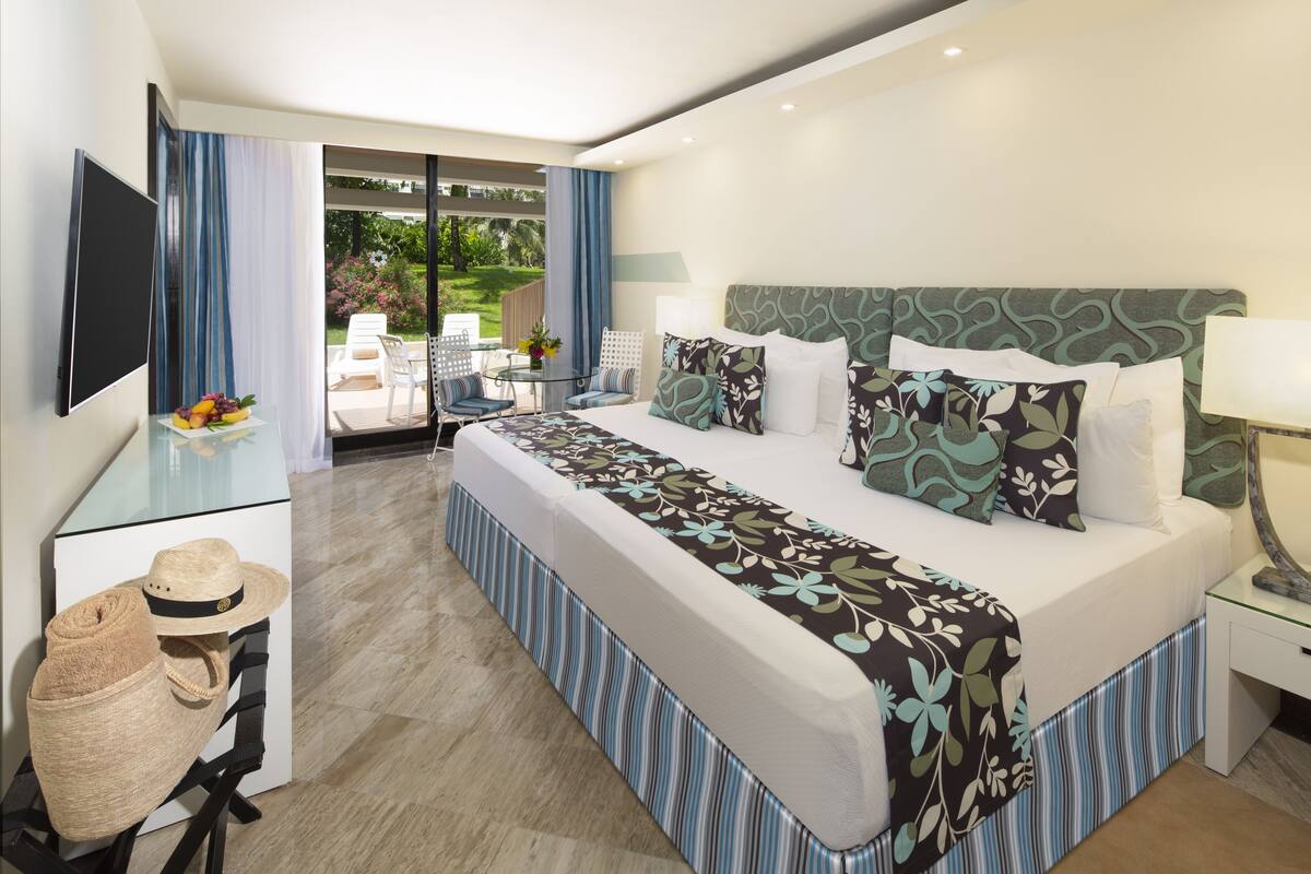 Grand Garden Terrace Room, hasta 2 niños comen y se hospedan gratis | Laptop workspace, blackout drapes, iron/ironing board (on request)