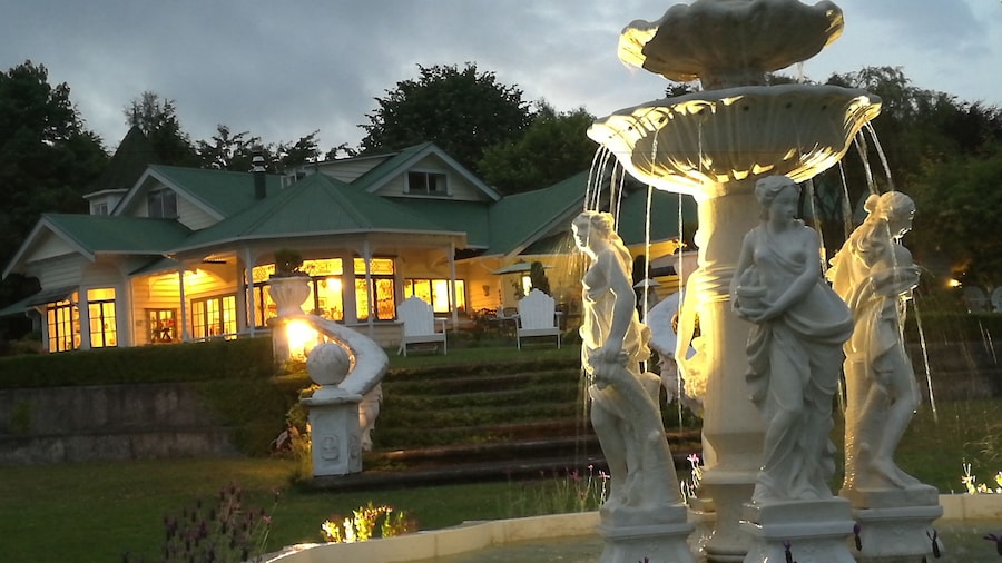 Country Villa Estate