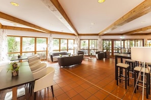 Pemandangan dari properti