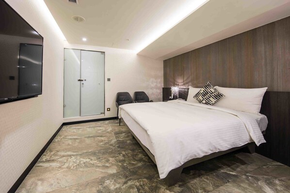 Superior-Doppelzimmer | Daunenbettdecken, Minibar, Zimmersafe, Schreibtisch