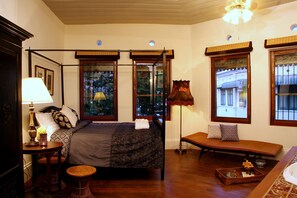 In-room safe, rollaway beds, free WiFi