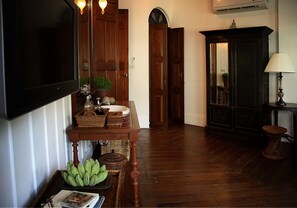 Deluxe Room | Cofres nos quartos, camas extras/dobráveis (sobretaxa)