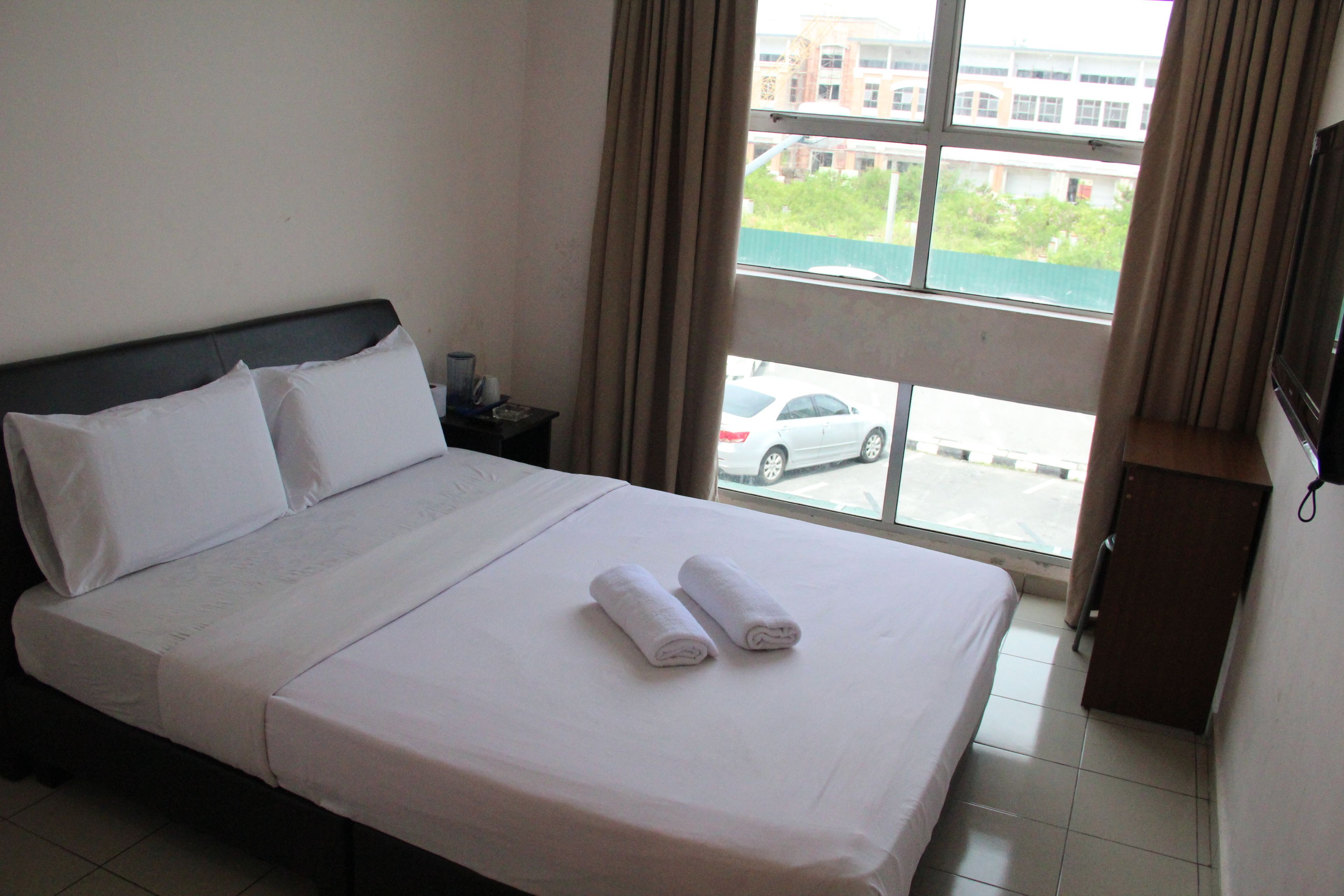 single room | desk, iron/ironing board, free wifi