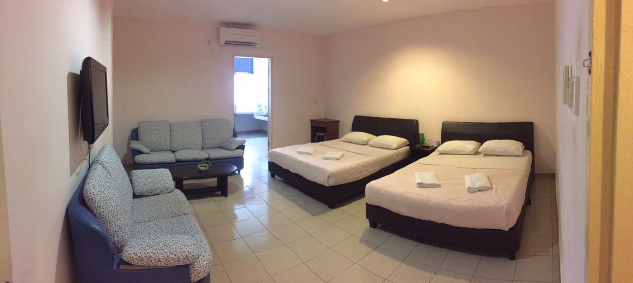 family suite | desk, iron/ironing board, free wifi