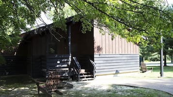 Cabin, 1 Bedroom | Iron/ironing board, rollaway beds, bed sheets