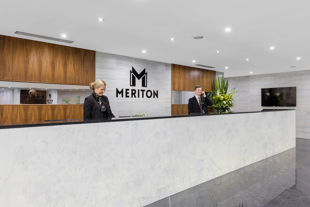 Meriton Suites Southport by null