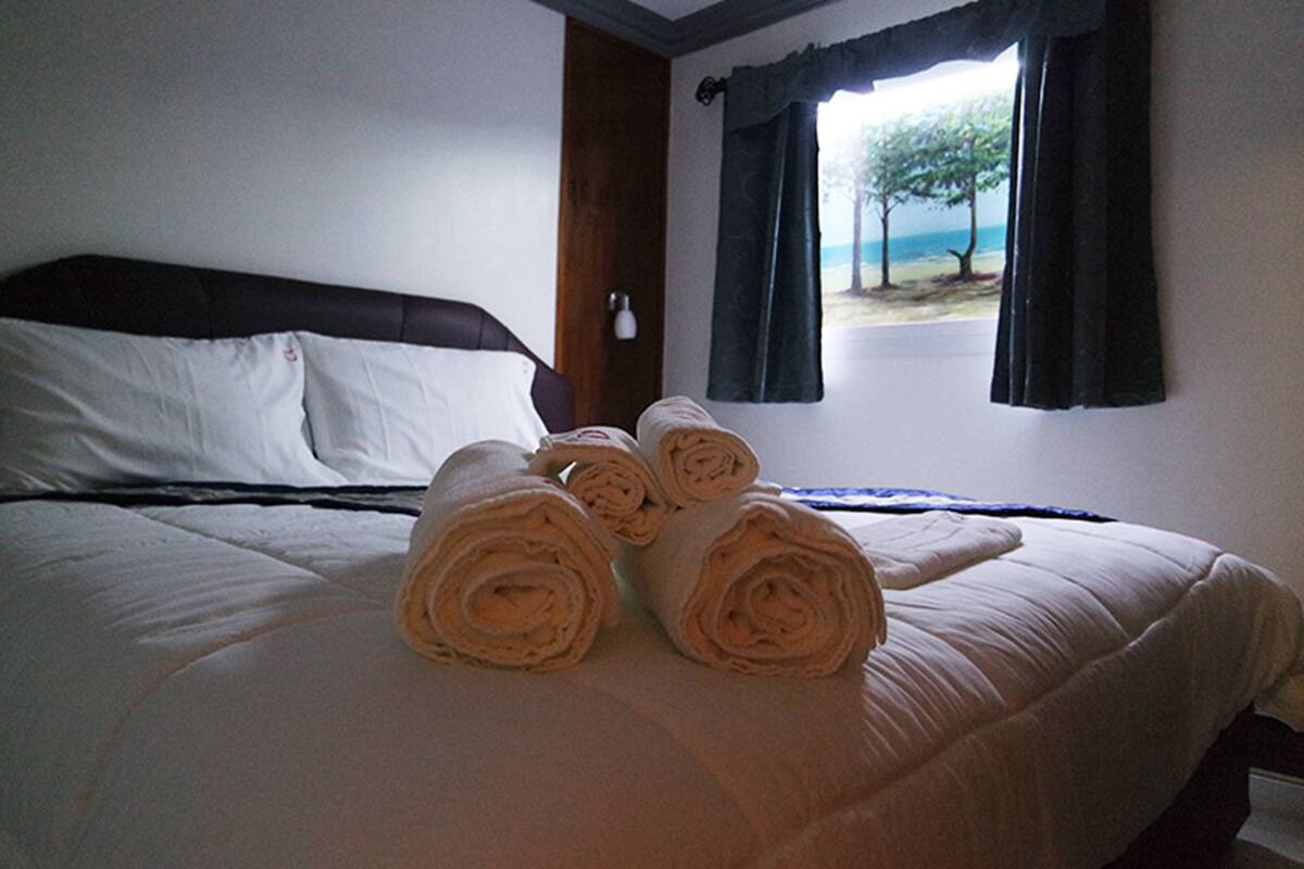 Standard Room (No Window)