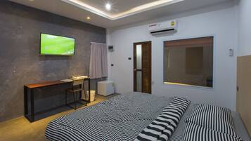 Double Room | Desk, free WiFi