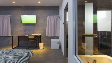 ๋๋ธ๋ฃธ | ์ฑ
์, ๋ฌด๋ฃ WiFi