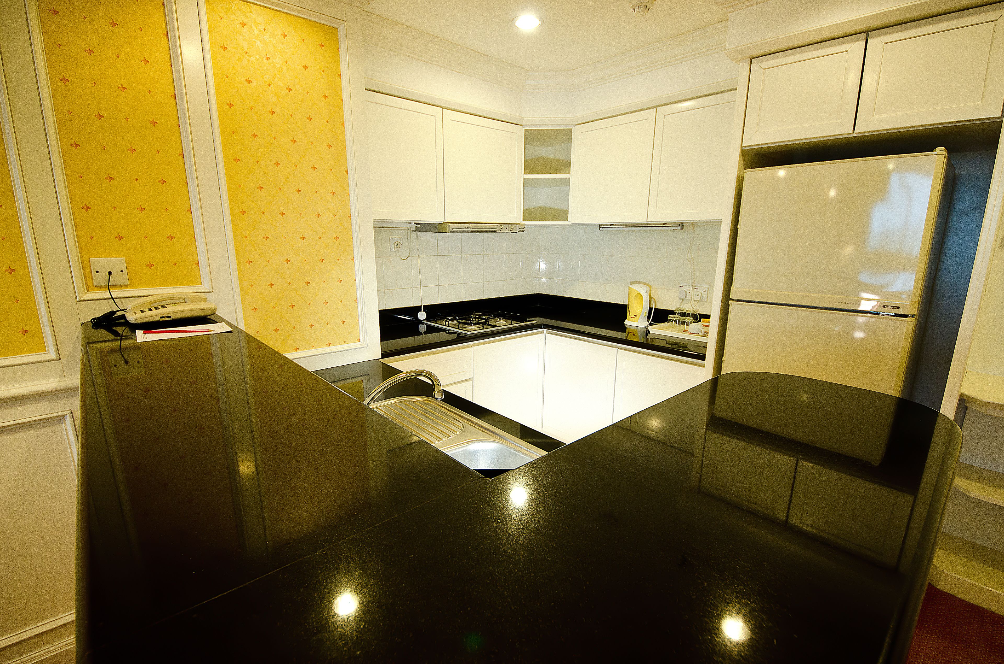 coffee/tea maker, electric kettle