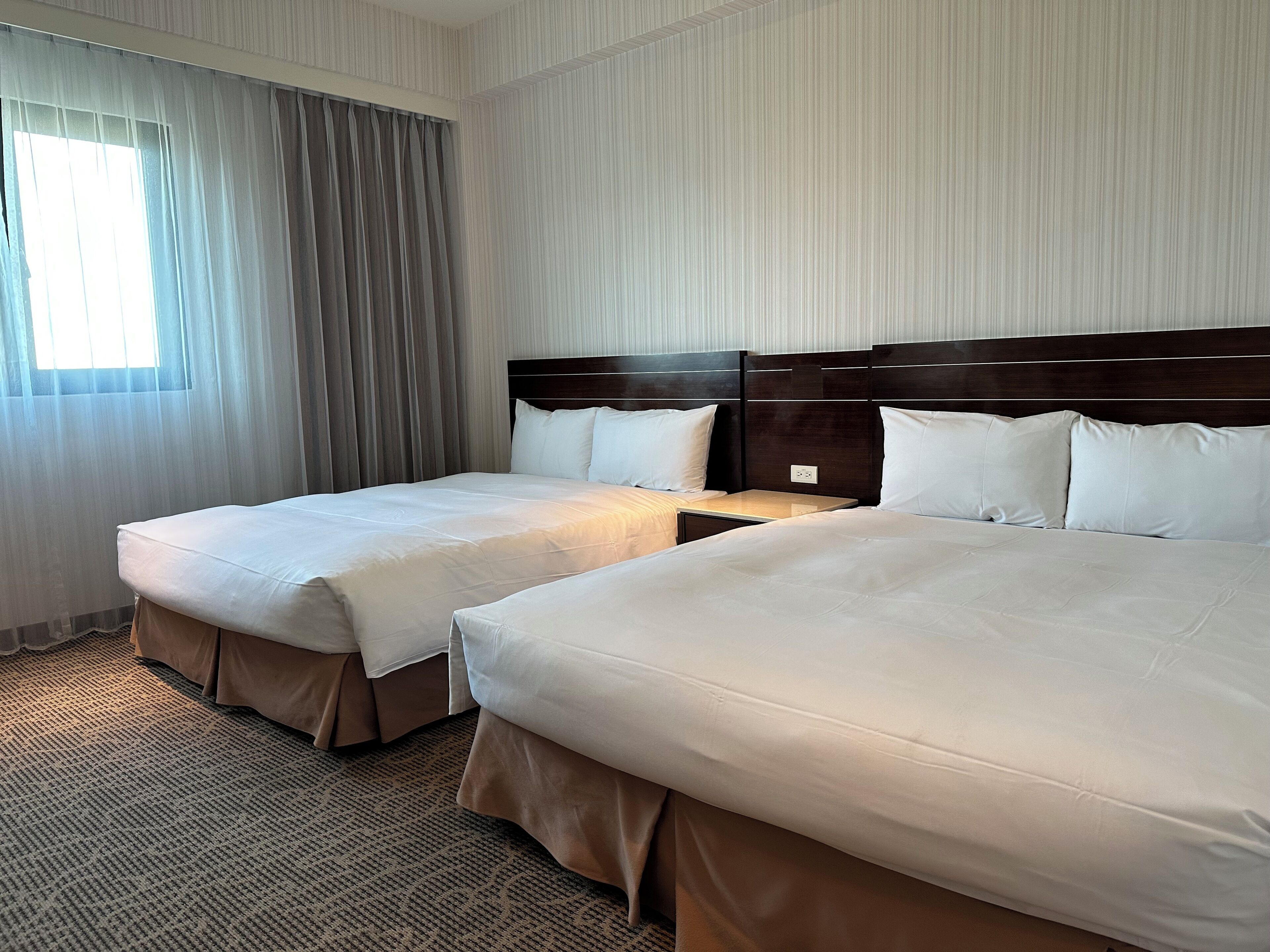 deluxe quadruple room, 2 double beds | desk, blackout curtains, free wifi, bed sheets