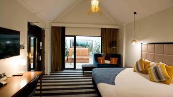 Standard Room, 1 King Bed, Non Smoking