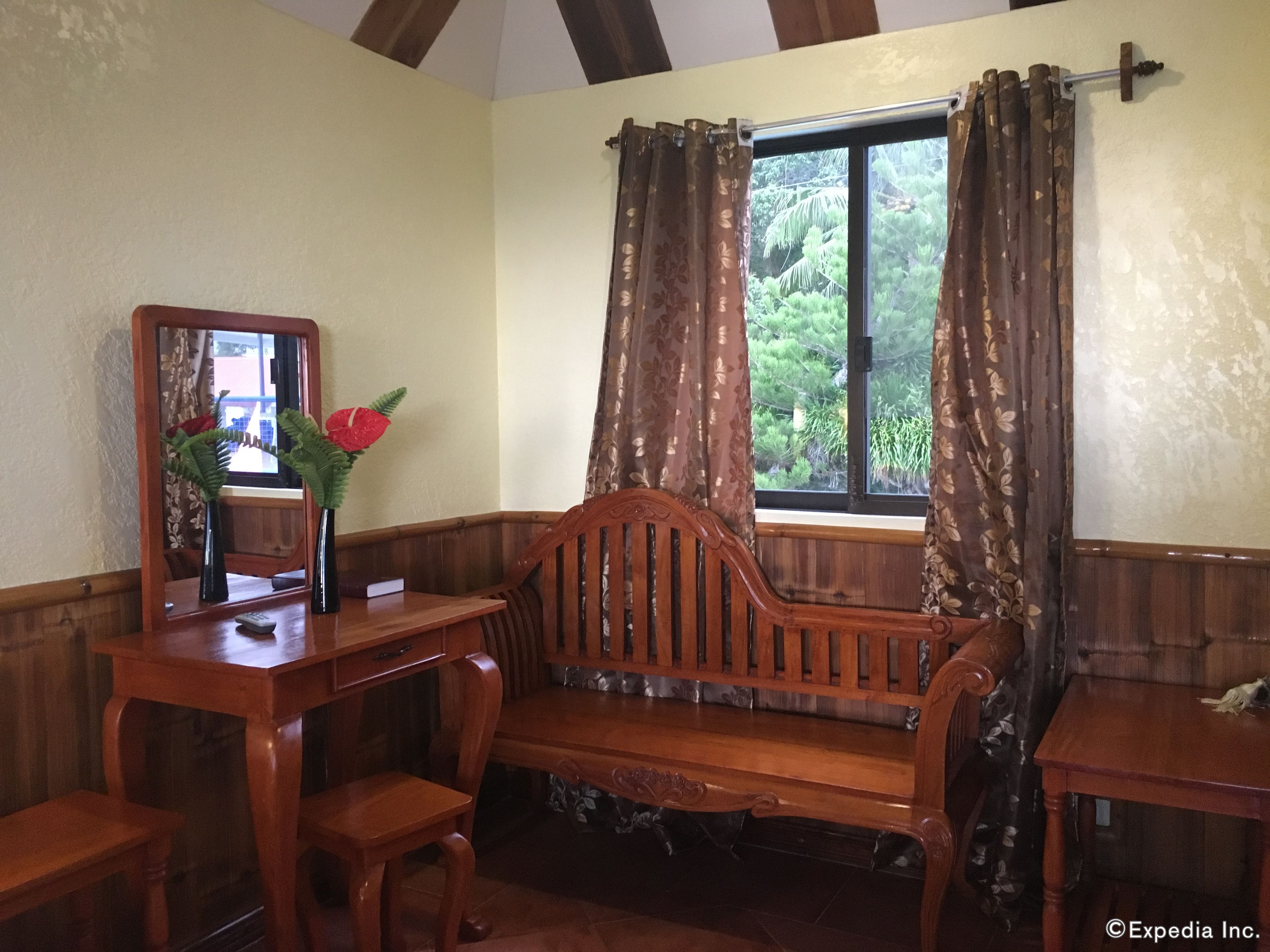 Sea View Deluxe Room | Room amenity