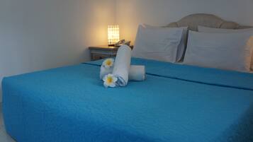 Habitación estándar | Caja de seguridad en la habitación, escritorio y cunas gratuitas