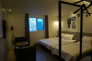 Premium-Zweibettzimmer | Zimmersafe, schallisolierte Zimmer, kostenloses WLAN, Bettwäsche