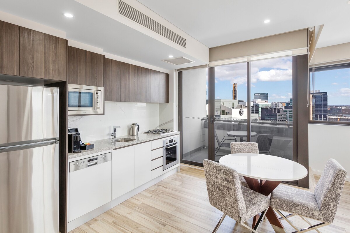 Meriton Suites Church Street, Parramatta
