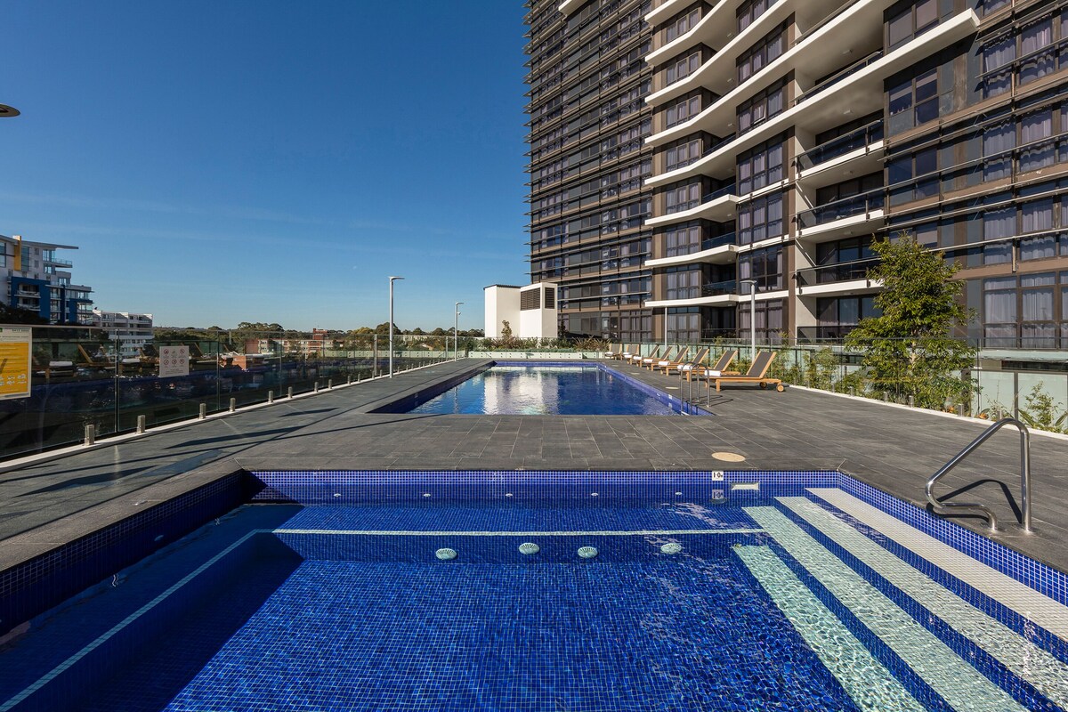 Meriton Suites Church Street, Parramatta