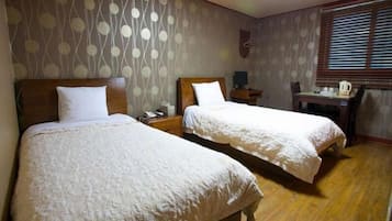 Deluxe Twin Room | Free WiFi