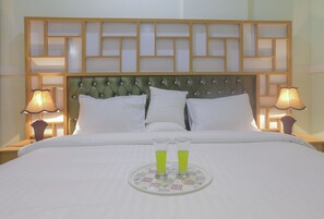 Standard Room | Minibar, in-room safe, desk, soundproofing - Al-Saif Grand Hotel (Muscat)