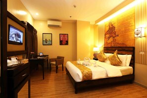 Superior-rum | Minibar, värdeförvaringsskåp på rummet, gratis wi-fi och sängkläder