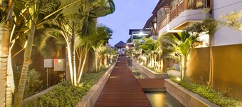 Signature Hotel Bali