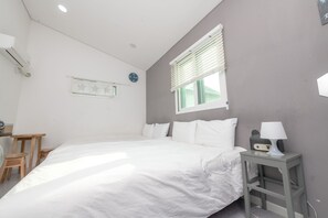 Family Room, 2 Queen Beds | Premium bedding, desk, blackout drapes, free WiFi - Incheon Airport Yeongjong Guesthouse (Incheon)