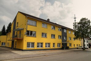 Exterior - Apado-Hotel garni (Homburg)