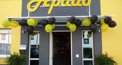 Apado-Hotel garni