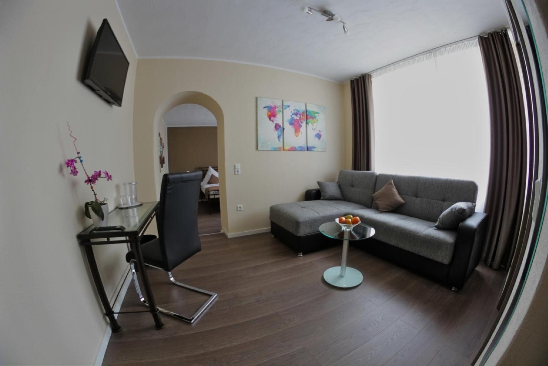 Télévision à écran plat