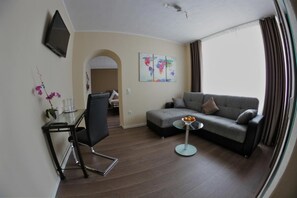 Télévision à écran plat