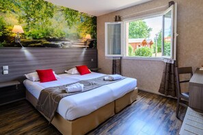 スーペリア ダブルルーム | 高級寝具、セーフティボックス (室内)、デスク、防音設備