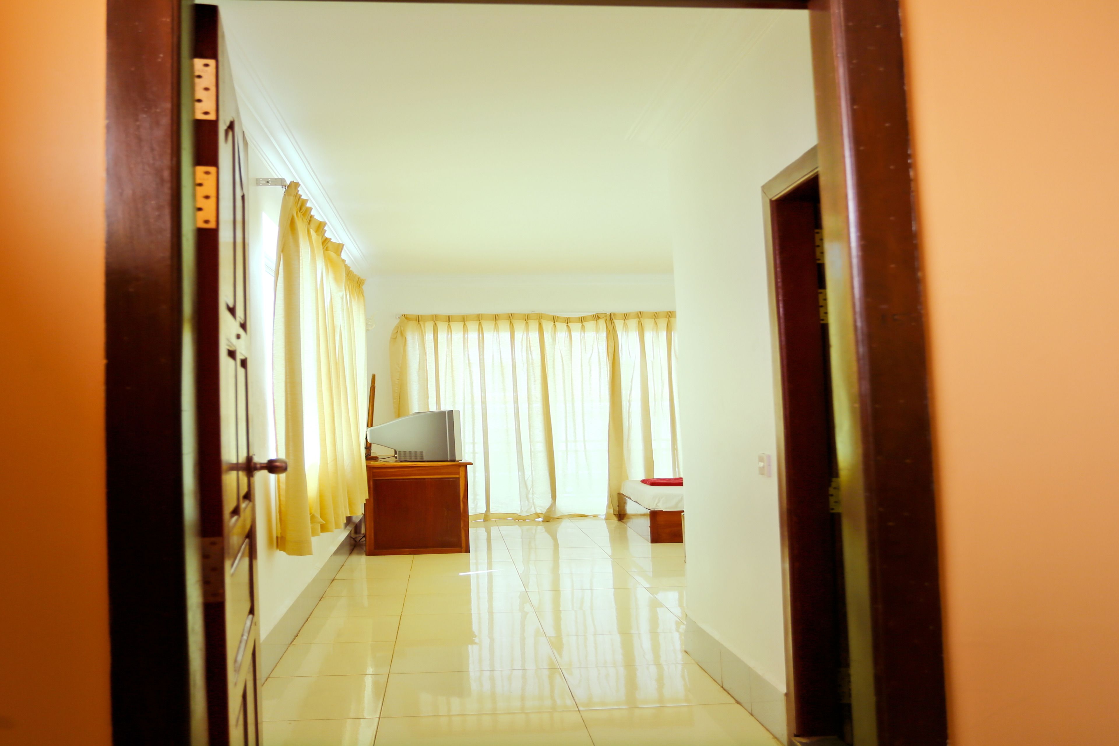 Caja de seguridad en la habitación, escritorio y wifi gratis 