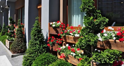Serendipity Hotel