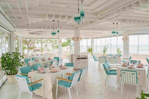 9 ravintolaa, joissa tarjoillaan aamiainen